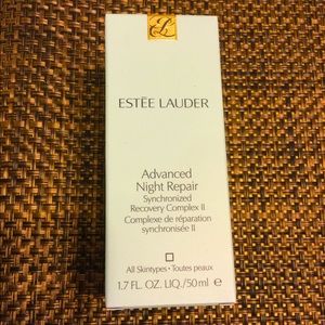 New Never Opened Advanced Night Repair by ESTEE’ LAUDER 1.7 fl oz bottle